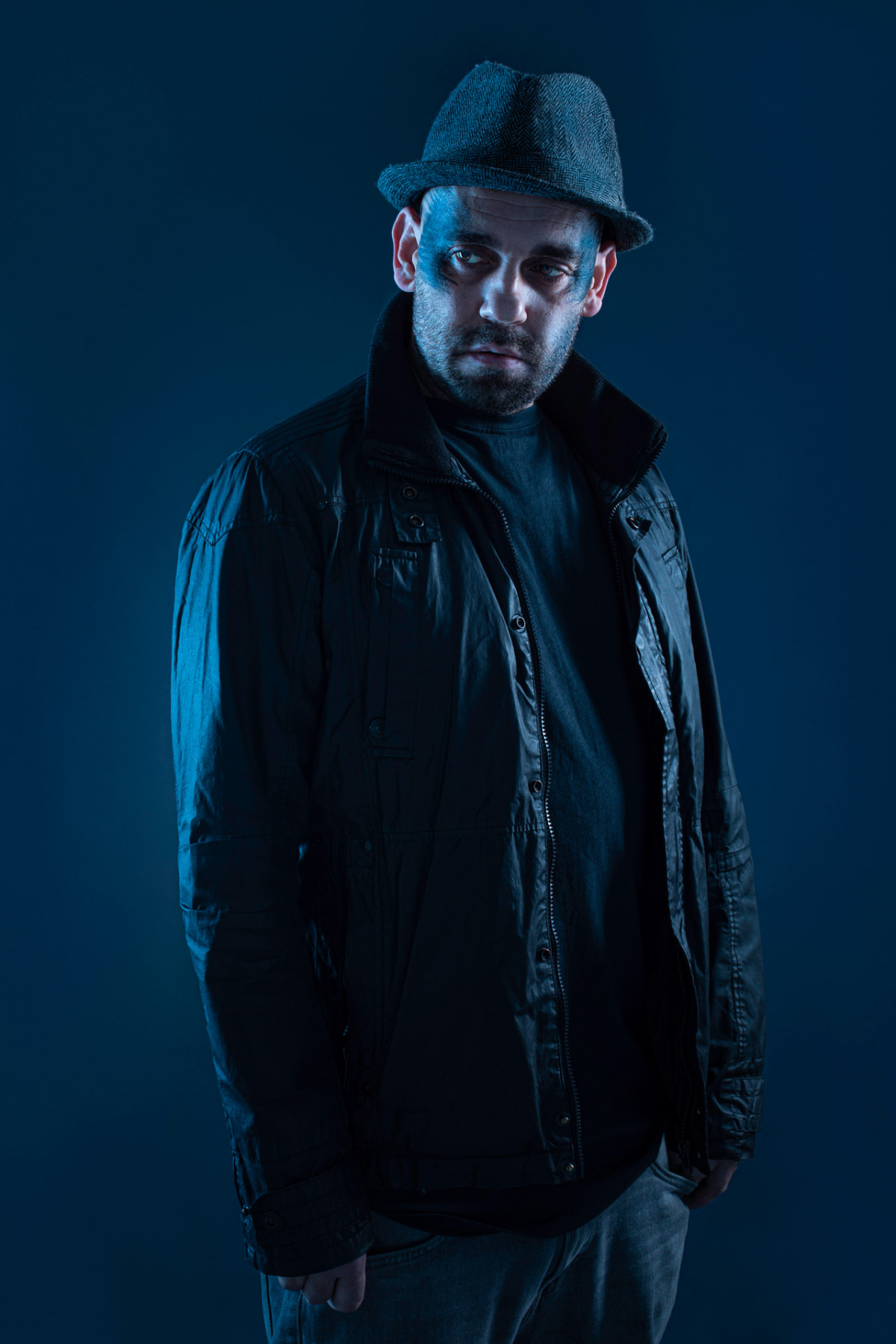 portrét bubeník - Vega Elektra